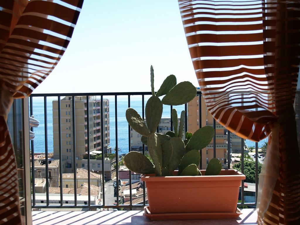 B&B Lognina Lungomare CTA Exterior foto